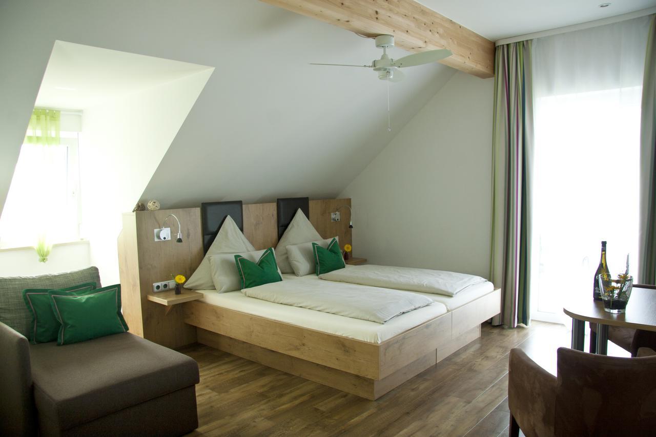 Dreibettzimmer